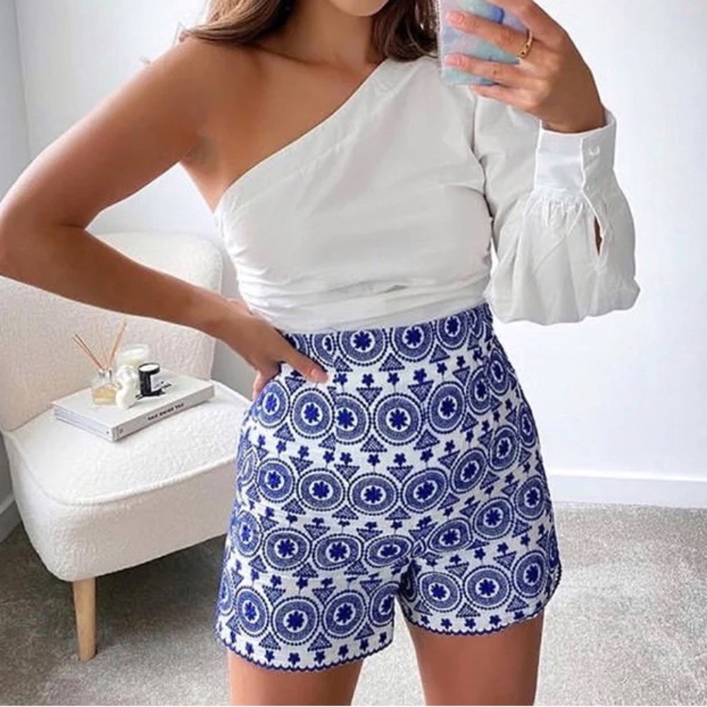 Blue Embroidery High Waist Shorts